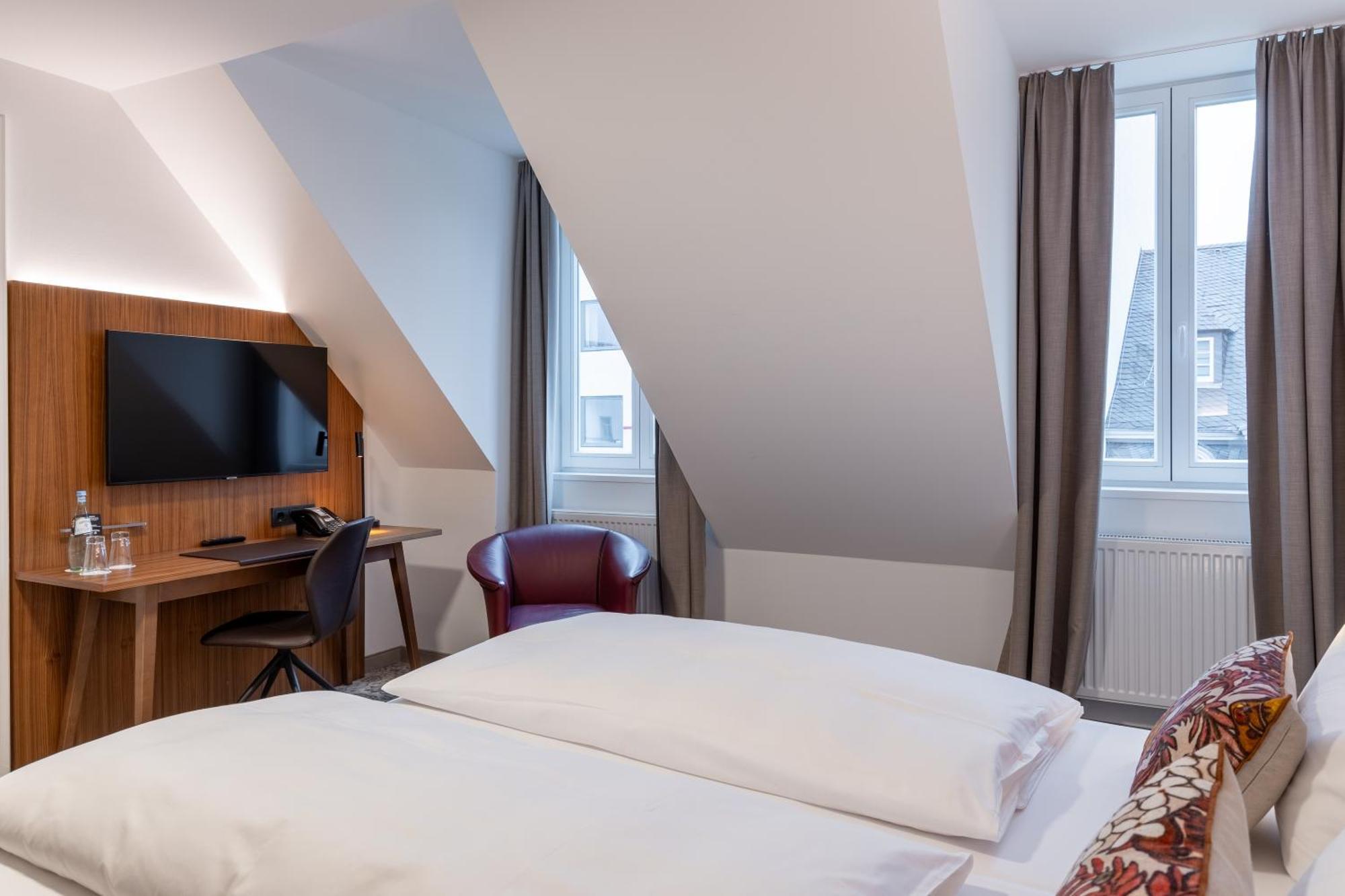 Apartahotel Alma Am Anger 4*